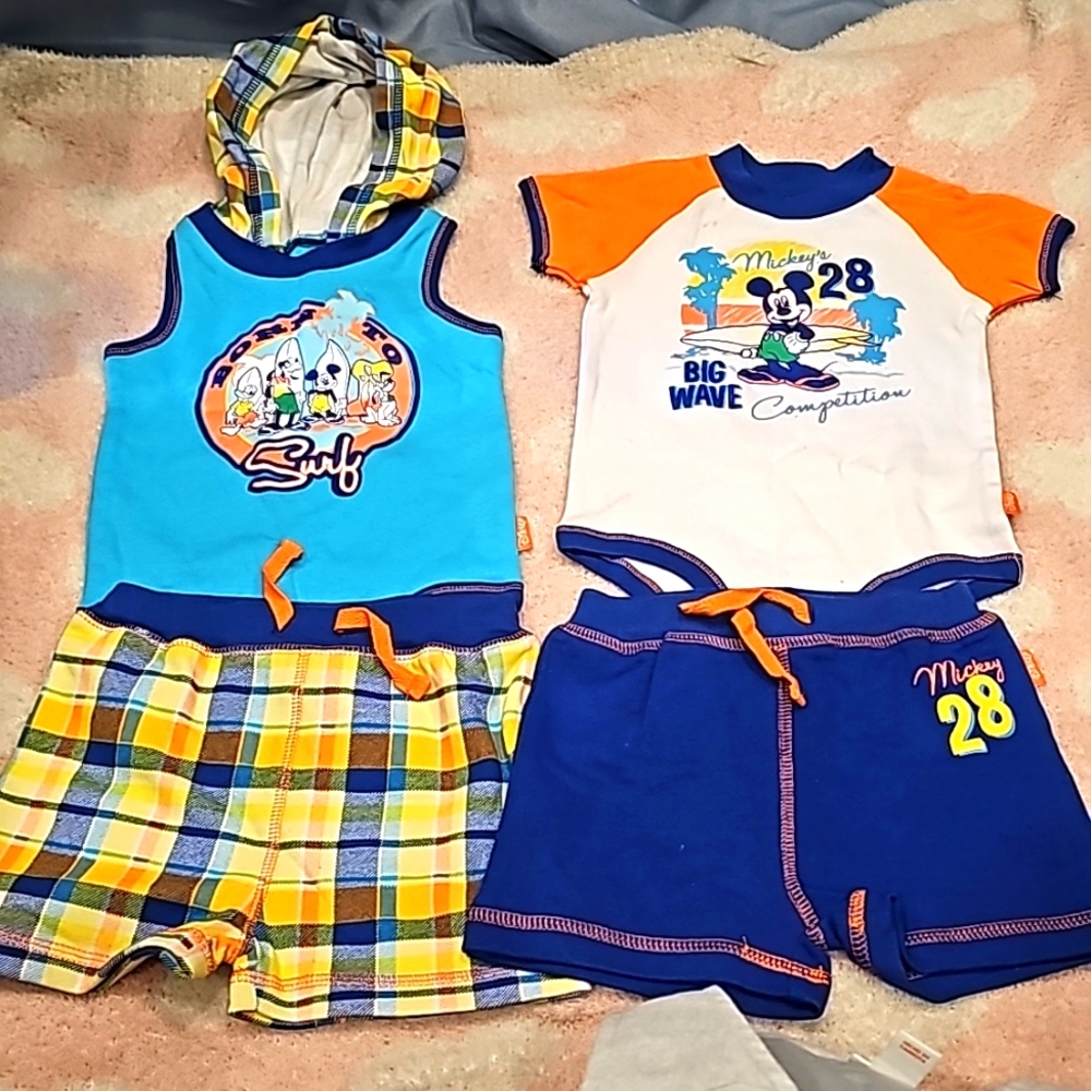 F Mickey Mouse Set of 2 bundled shorts and shirts 3 to 6 mos N W/o tags Disney